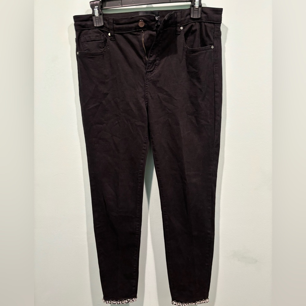 Frank Lyman NWOT black beaded jeans